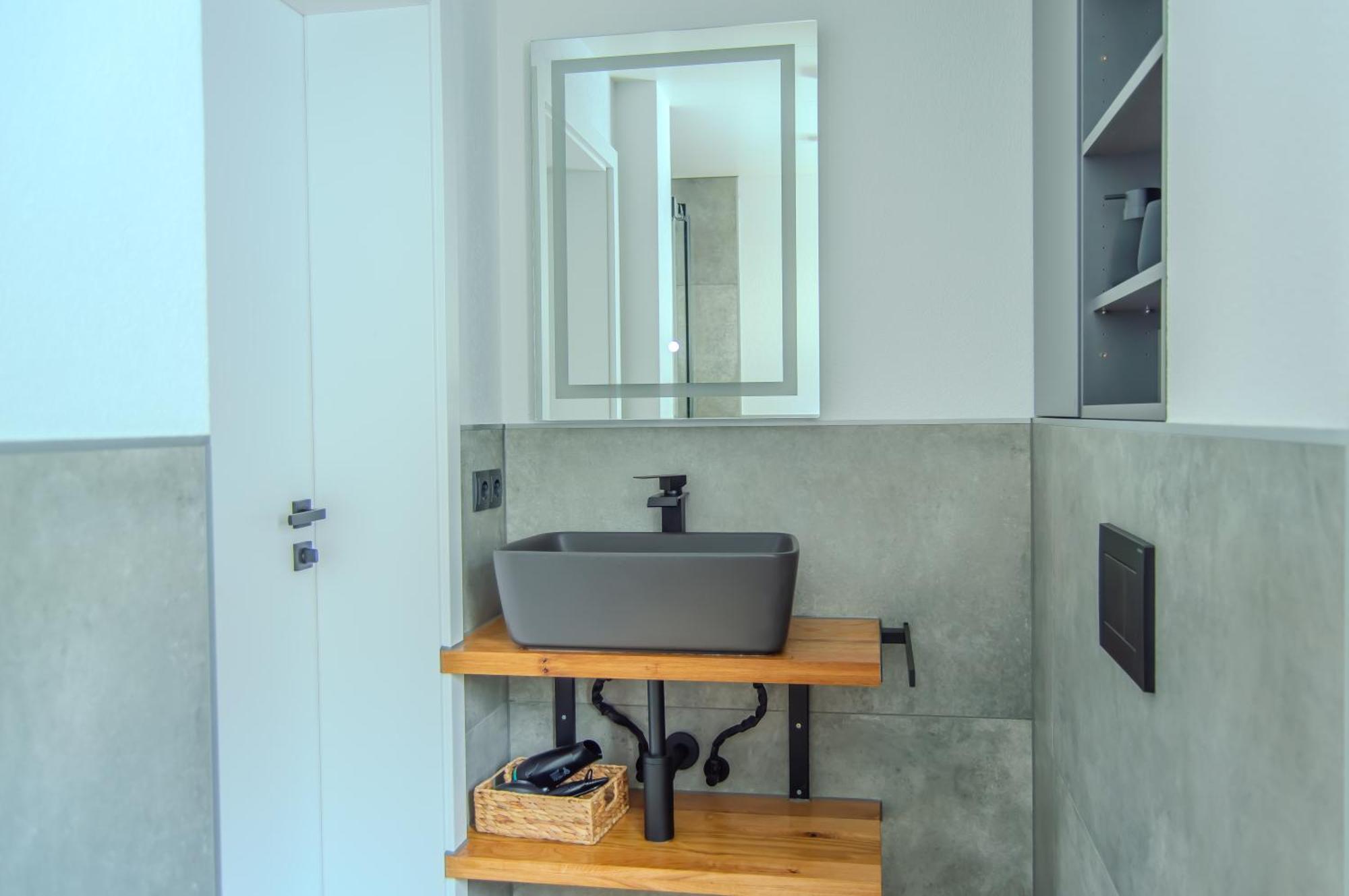 Design Trifft Harmonie Nahe Triberger Wasserfaelle Triberg im Schwarzwald Kültér fotó
