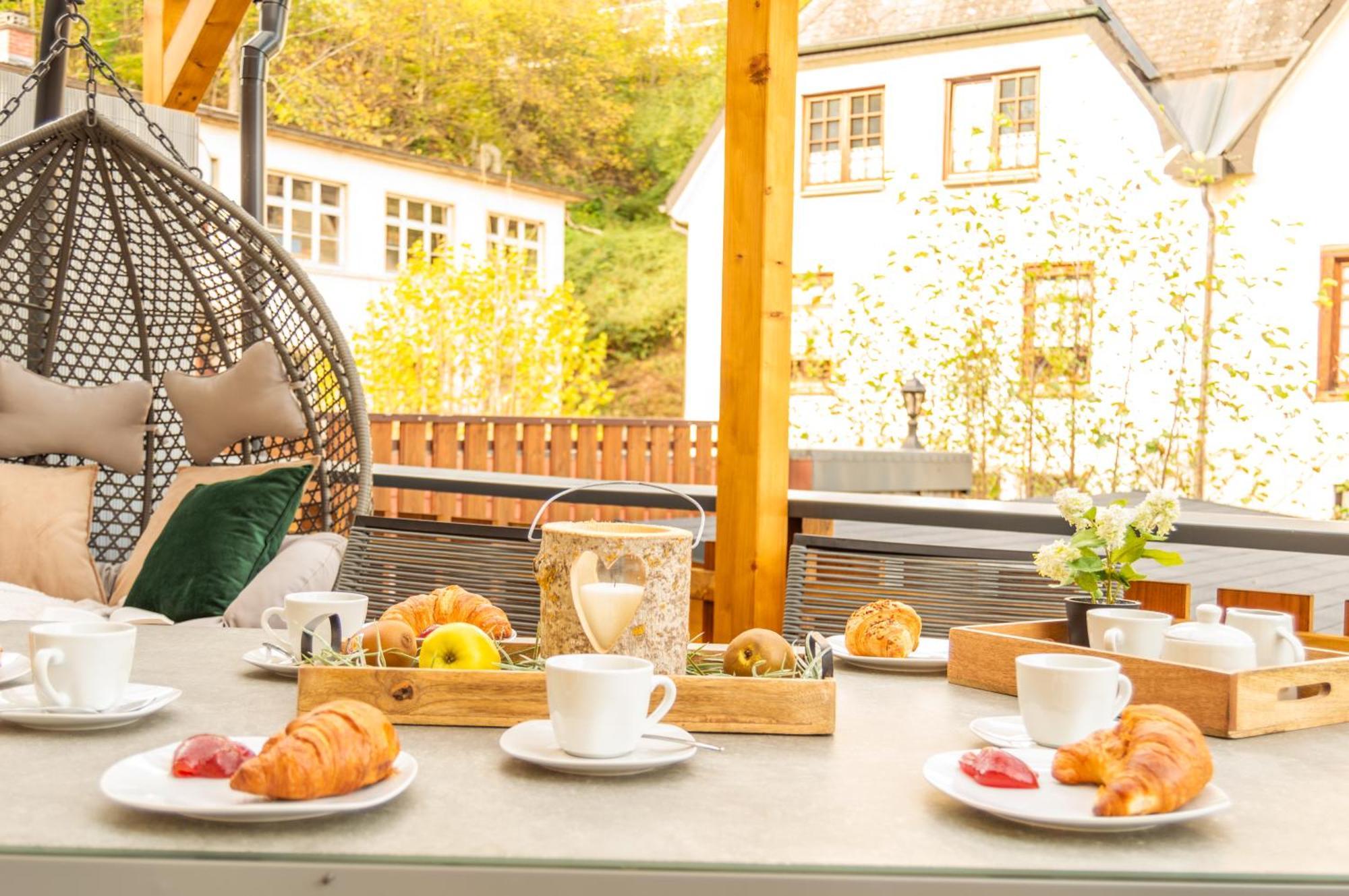 Design Trifft Harmonie Nahe Triberger Wasserfaelle Triberg im Schwarzwald Kültér fotó